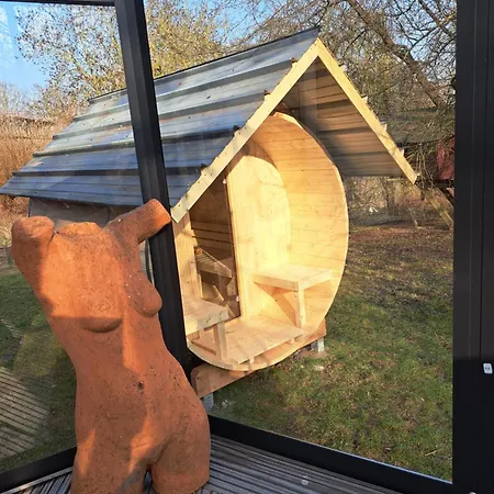 Holiday home Tiny Haus # Sternenblick # Sauna # Wild & Heiss Garvensdorf
